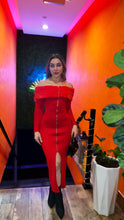 Load image into Gallery viewer, Long red dress con zipper delantero
