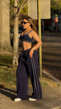 Load image into Gallery viewer, 2 pcs sweatpants &amp; crop top set without hoodie