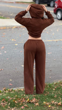 Load image into Gallery viewer, Wide 2pcs sweatpants &amp; hoodie set