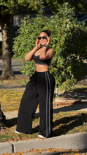 Load image into Gallery viewer, 2 pcs sweatpants &amp; crop top set without hoodie