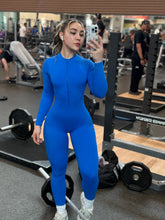Load image into Gallery viewer, Long sleeve &amp; open back ultra scrunch jumpsuit enterizo