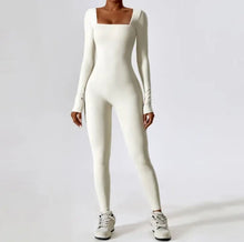 Load image into Gallery viewer, Long sleeve  &amp; neckless shape jumpsuit enterizo