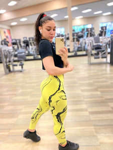 Graffiti leggings training outfit