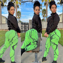 Load image into Gallery viewer, Graffiti leggings training outfit