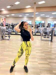 Graffiti leggings training outfit