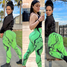 Load image into Gallery viewer, Graffiti leggings training outfit